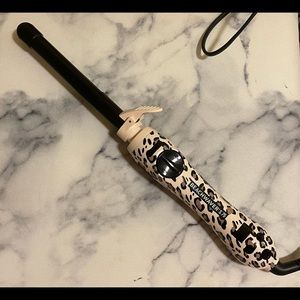 Beachwaver Automatic Curling Iron Leopard S .75